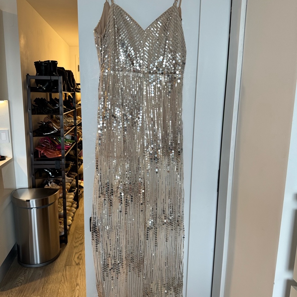 Brand NEW Sparkling Sequin Jumpsuit, Gold Size L